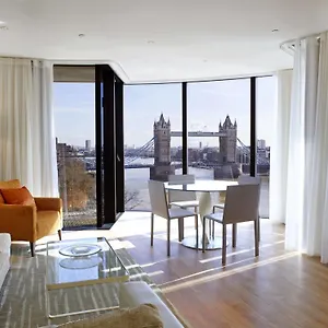 https://cheval-three-quays.brighton-hotels-england.com