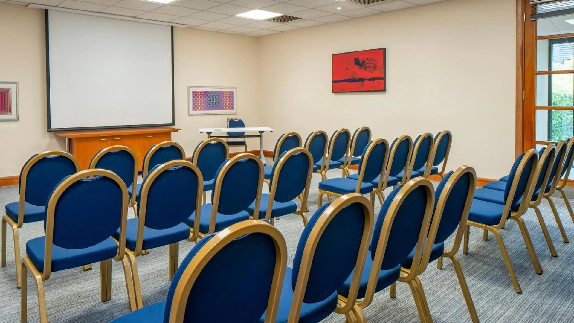 Holiday Inn Cambridge By Ihg Girton