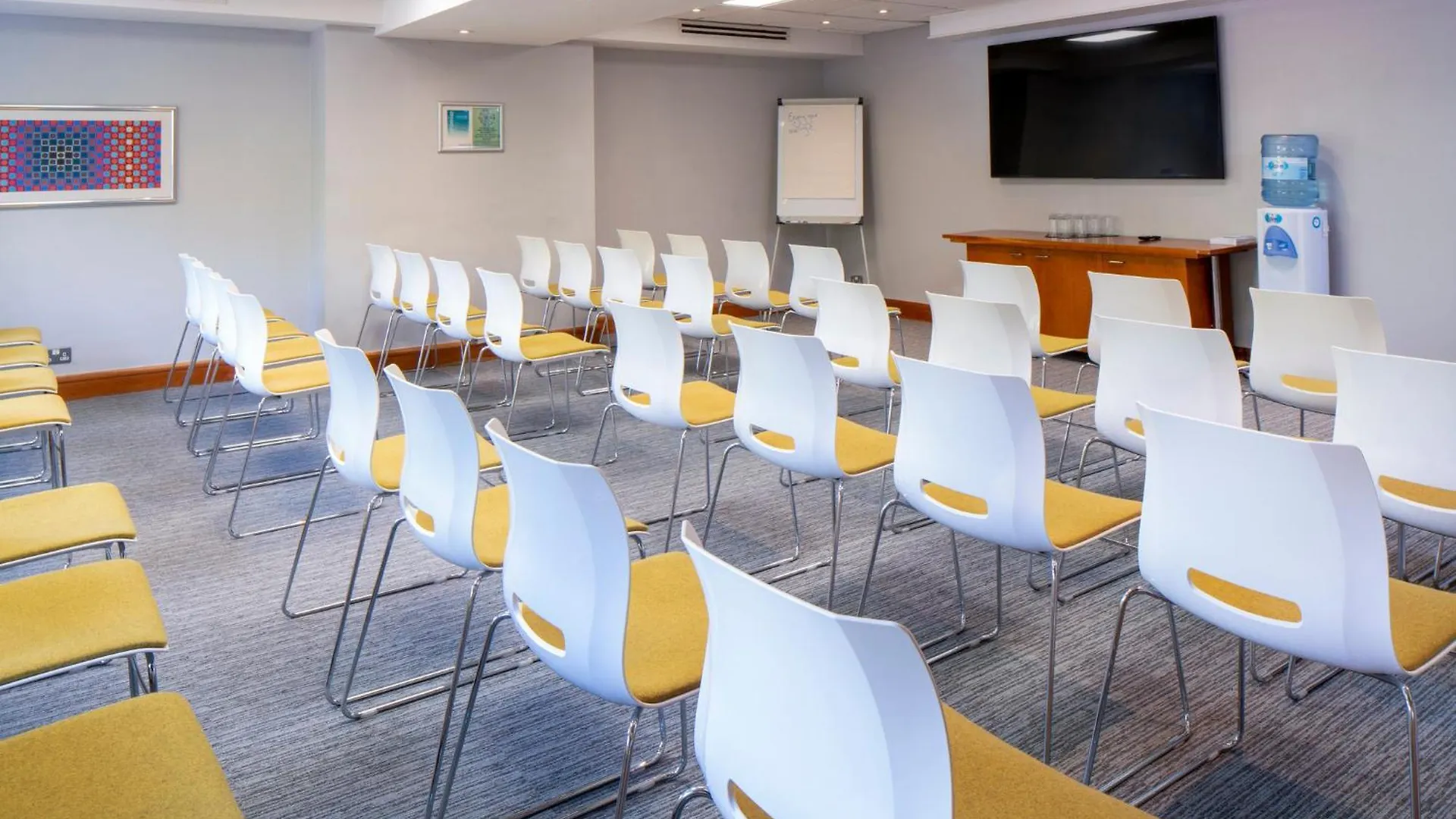 Holiday Inn Cambridge By Ihg Girton  Отель