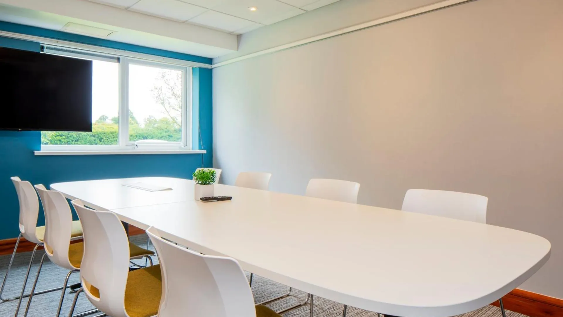 Holiday Inn Cambridge By Ihg Girton  Великобритания